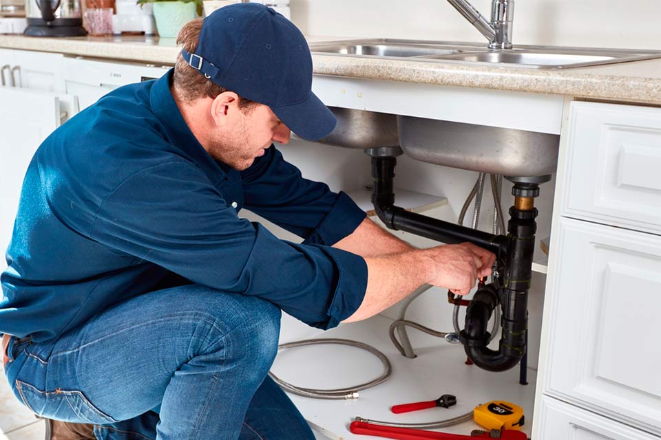 7 Helpful Tips for Recruiting Plumbers for Hire in Toronto